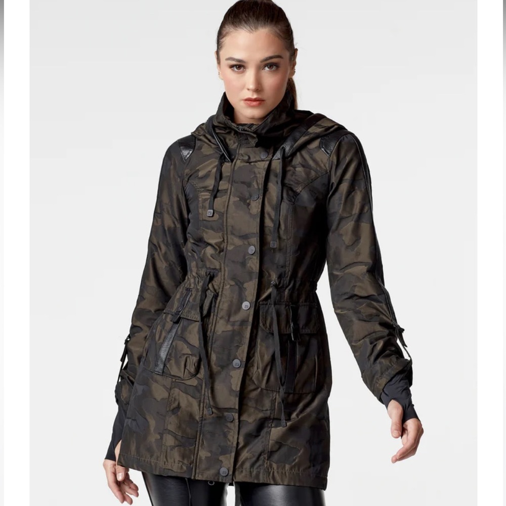 Blanc Noir CAMO ANORAK Jacket